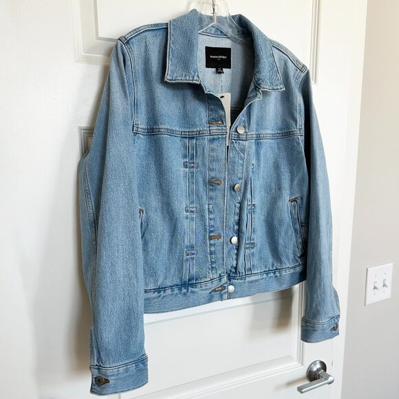NWT Banana Republic Denim Trucker Jacket - Picture 3 of 7